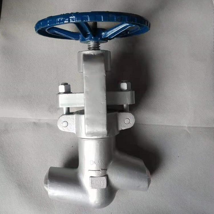 對焊截止閥，高溫高壓對焊截止閥實物圖